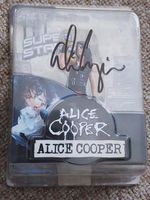 Alice Cooper - Original in person Autogramm auf Figur - rar