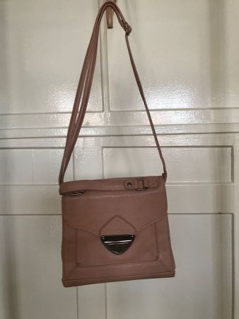 Handtasche