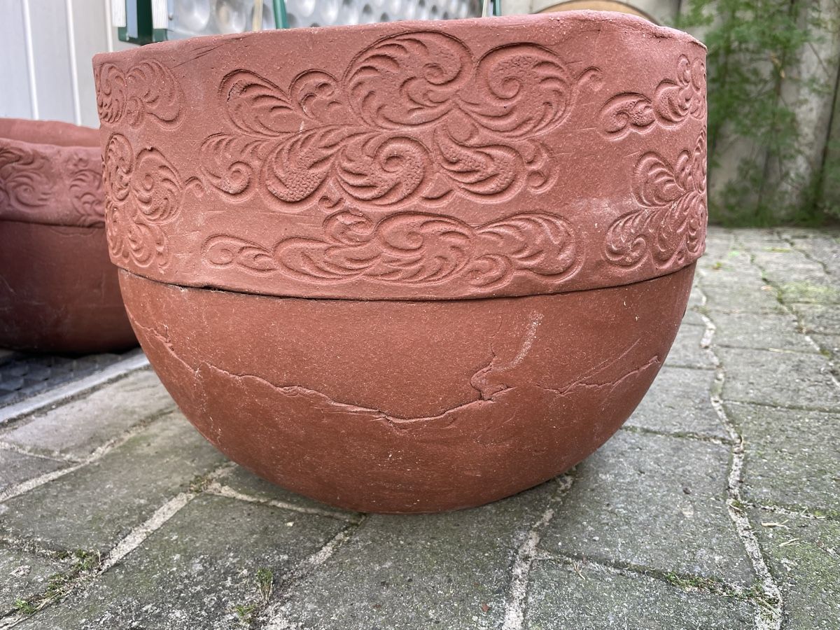 Blumentöpfe: Handgetöpferte Grosse Blumen Töpfe 5x – Gebraucht aus Niederbüren von poschti 4