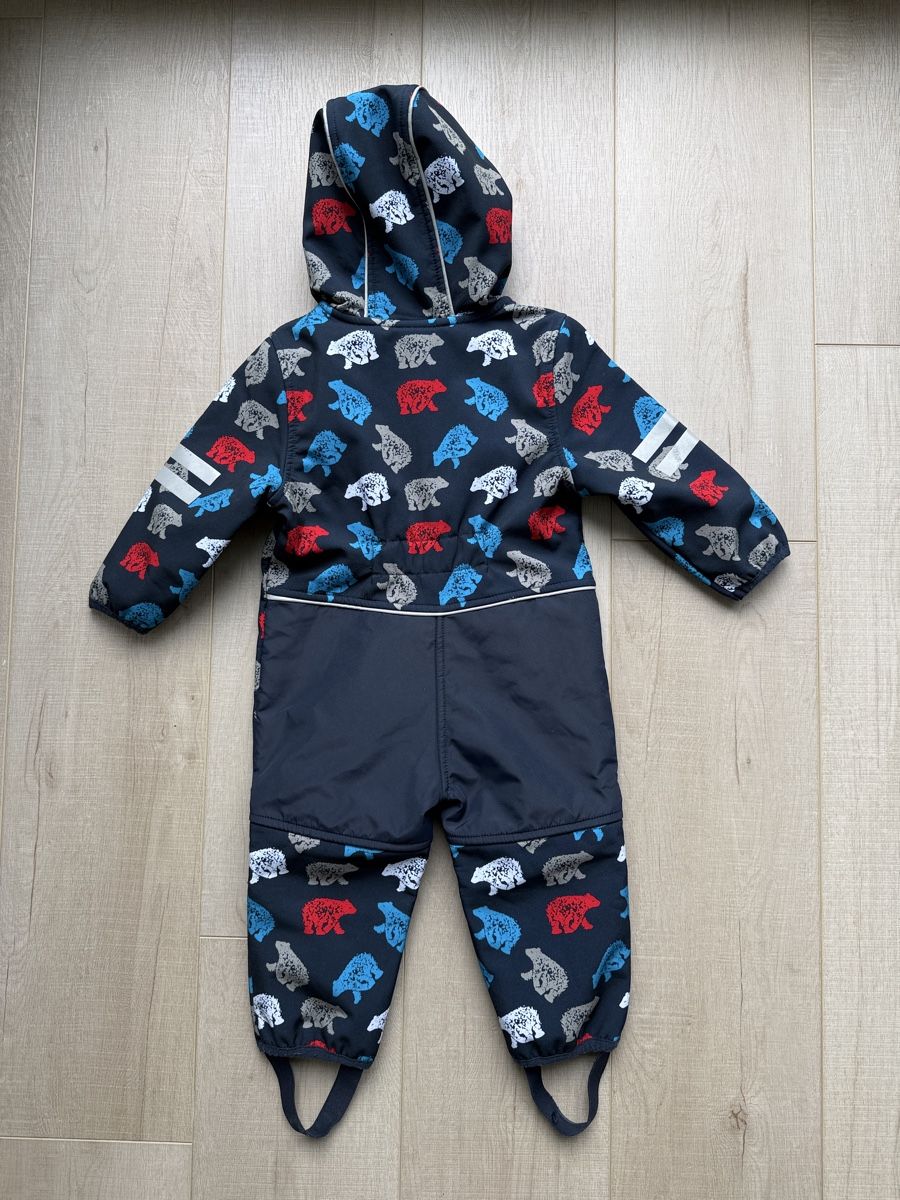 Lotti & Set di vestiti: Softshell Overall Topomini Bärenmuster Grösse 80 blau – Usato da Elsau venduto da fanni.nagy 1