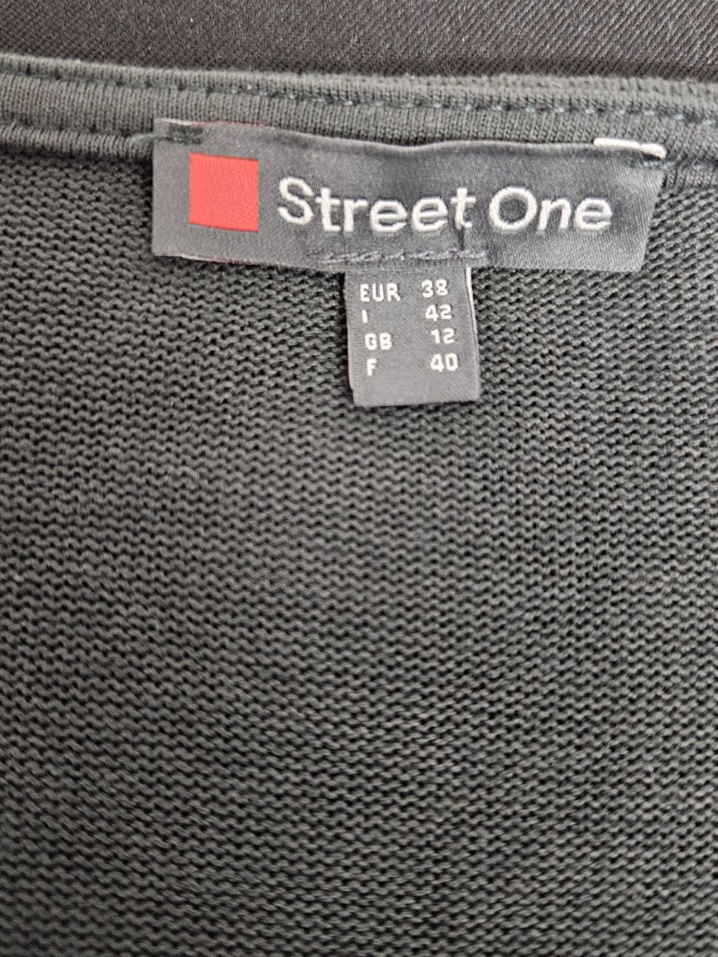 Giacche: Strickjacke, Street One – Nuovo (secondo la descrizione) da Wiesendangen venduto da Sinhuk 1