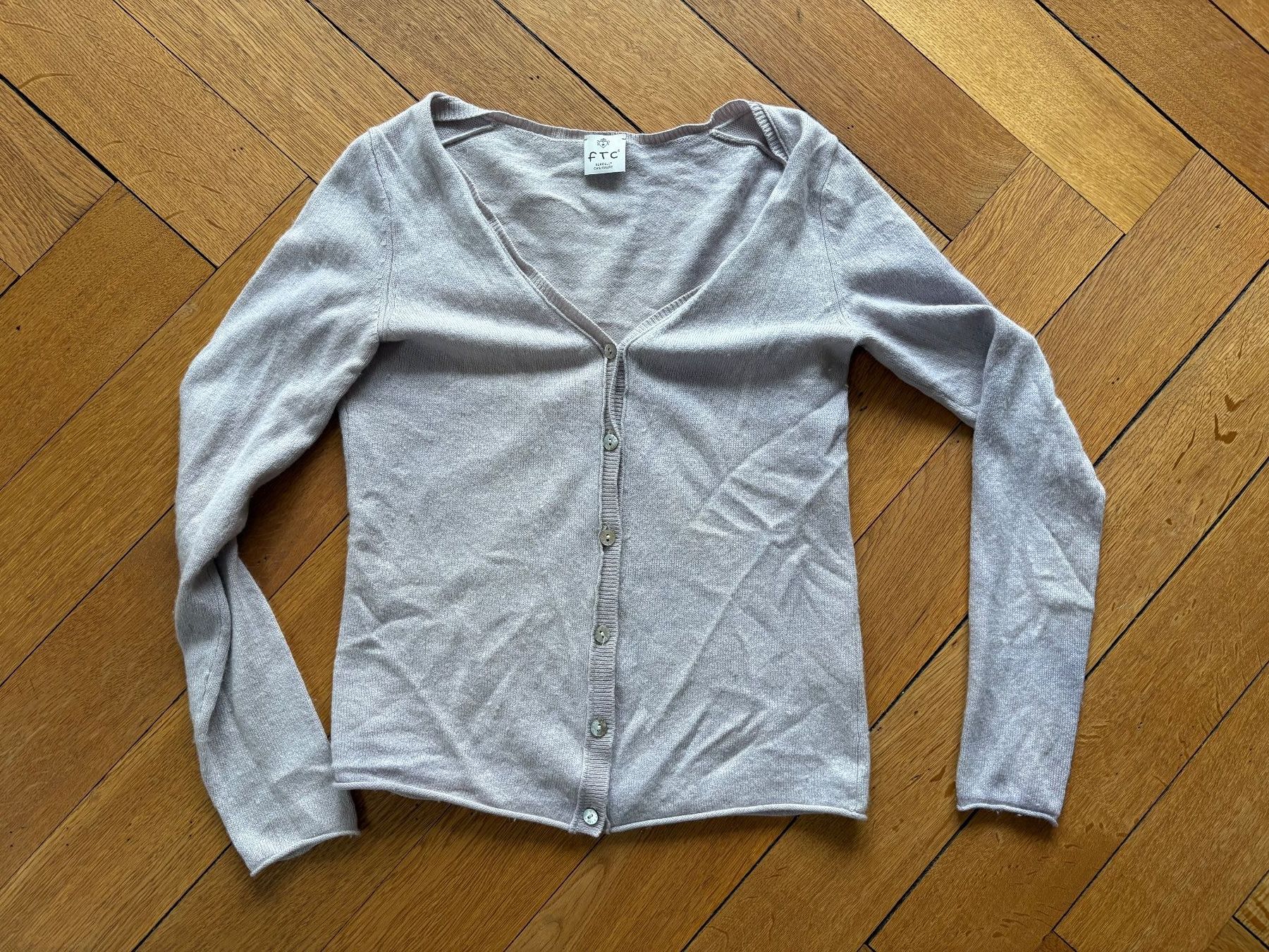 FTC Jacken: Strickjacke von FTC Cashmere Gr. XS – Gebraucht aus Zürich von triangular