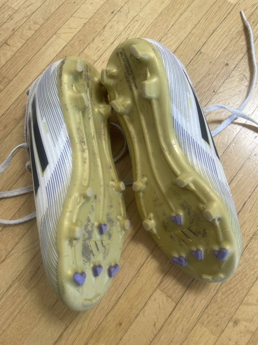 Adidas Scarpe da uomo: Fussballschuhe Gr. 35 adidas – Usato da Männedorf venduto da ninaswiss 4