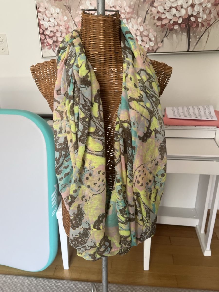 Foulards, Tücher & Schals: Loop-Schaal bunt – Gebraucht aus Solothurn von Bobesch08 2