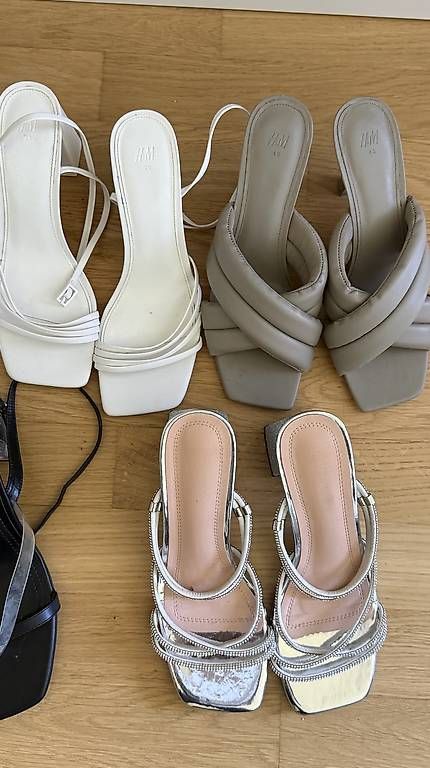 Scarpe da donna: Diverse Sandalen mit Absatz  – Usato da Effretikon venduto da lil_vgd5 2