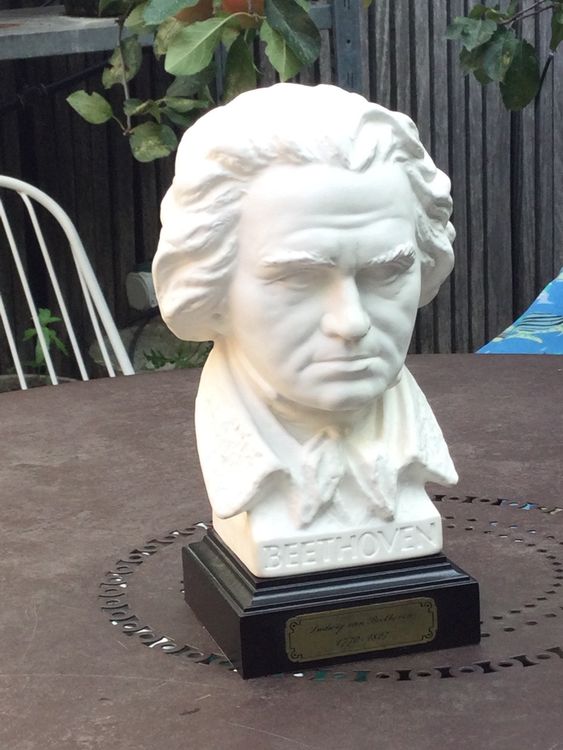 Büste Des 18. Jahrhunderts Deutschen Komponisten Ludwig Van Beethoven 1770 1827 52549624