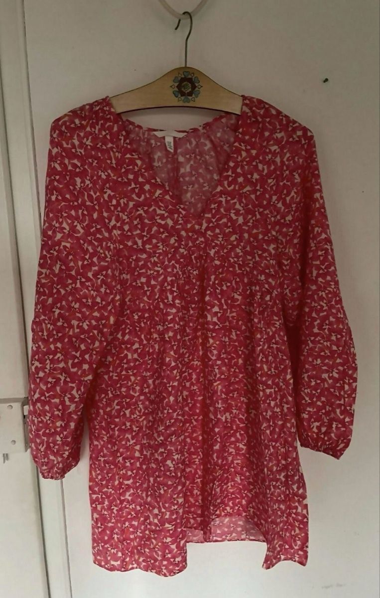Robes: KLEID GRÖSSE M – D'occasion à Dübendorf par ali_g7p8