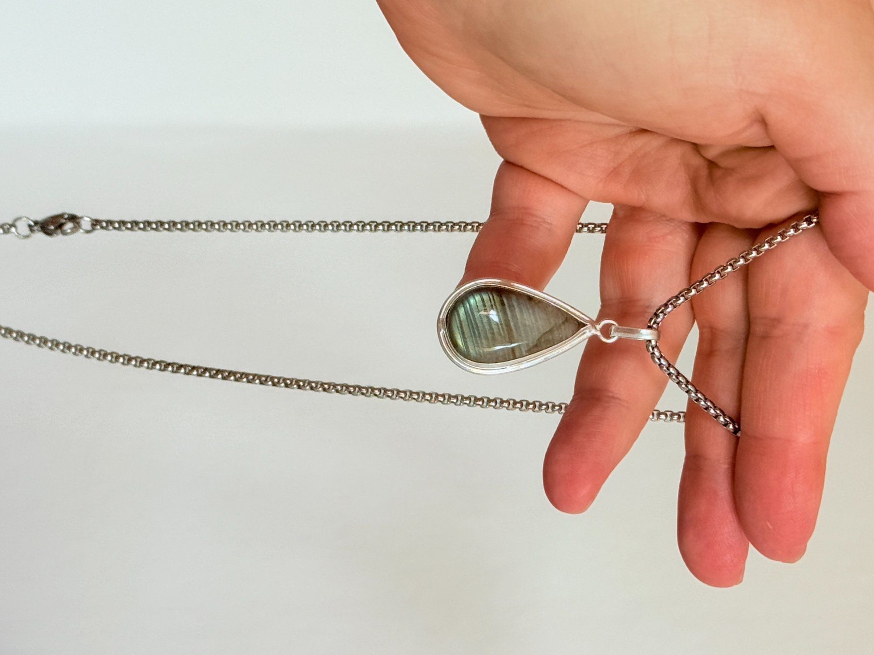 Catenine: Collier labradorite, élégant et tendance ✨ – Nuovo e nell'imballaggio originale da Genève venduto da AWWA 6