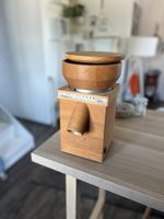 Moulin à céréales Fidibus 21, bois naturel, parfait état