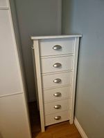 Schmale Kommode mit 6 Schubladen
