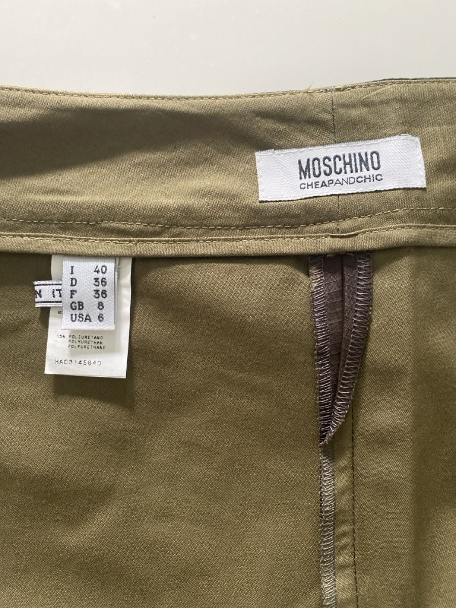 Moschino Pantalons: Moschino Camouflage Hose, Grösse 36 – D'occasion à Grabs par blueye57 2