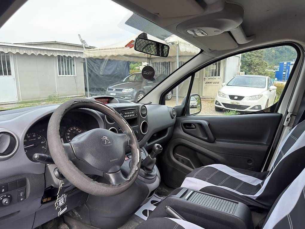Veicoli commerciali: Peugeot Partner 1.6i (COLLAUDATO) – Usato da Agno venduto da jonnyautosagl 5