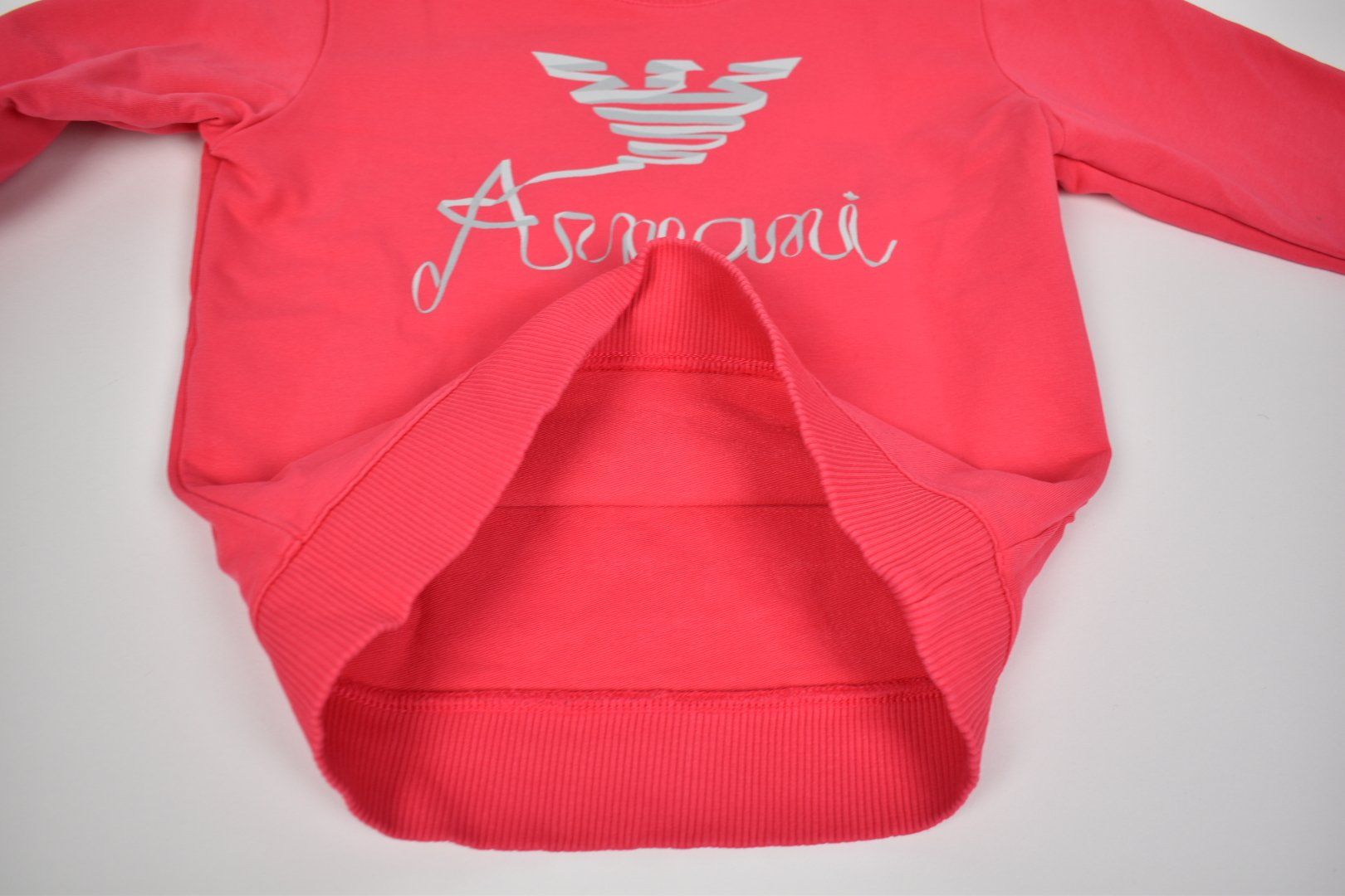Armani Maglioni & Felpe: Armani Junior Pullover, Mädchen, coral, Gr.104, wie neu – Nuovo (secondo la descrizione) da Nürensdorf venduto da 2ND_STORY 2