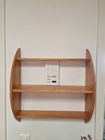 Wandgestell aus Holz