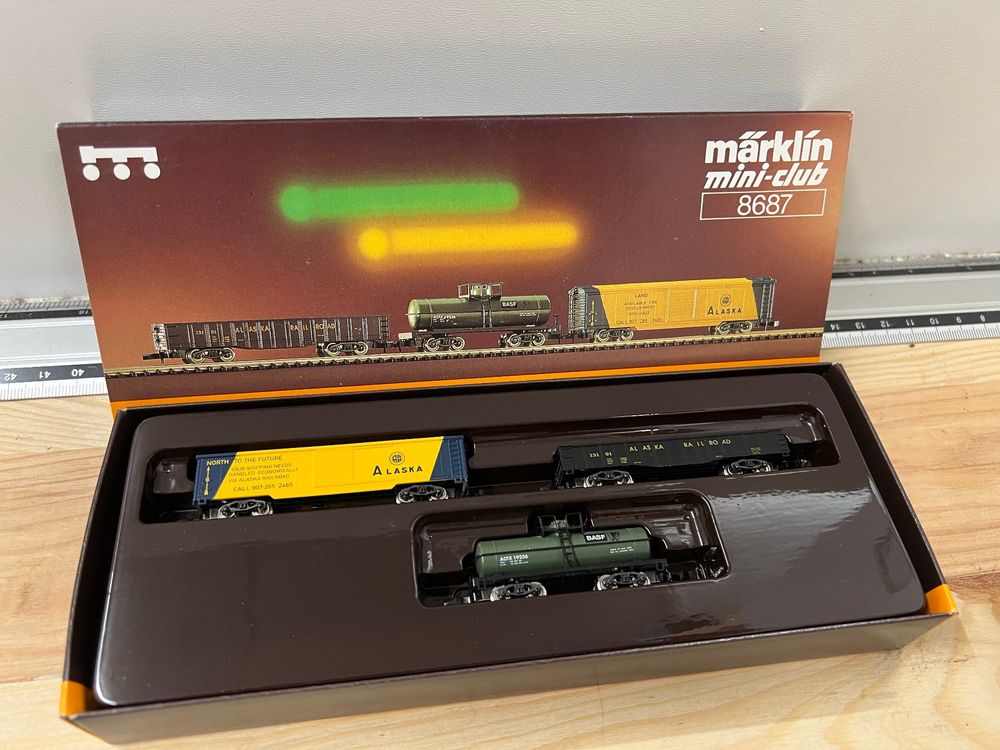 Lot De 4 Wagons Marklin Z 8686 Alaska RR – Train Fret Pré-peint, échelle Z, Occasion Like New
