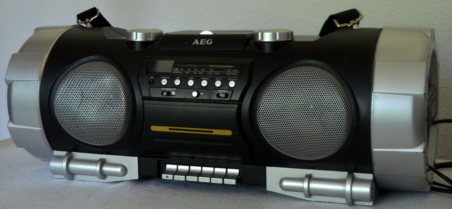 Lettore multimediale & Streamer: AEG SRR 4317 Ghettoblaster Boombox – Usato da Collonges venduto da arashee