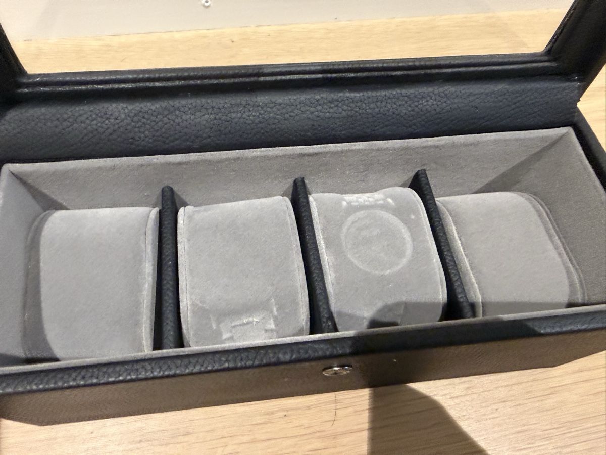 Uhrenboxen: Uhrenbox  – Gebraucht aus Wattwil von JessyGoesBad 1
