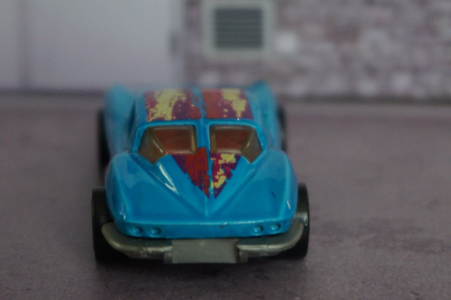 Hot Wheels Modellini d'auto: HotWheels Chevy Corvette Splitt KULT ALT !!!!!!!!!!!!!!!!!!! – Usato da Reiden venduto da Doppeldecker69 2