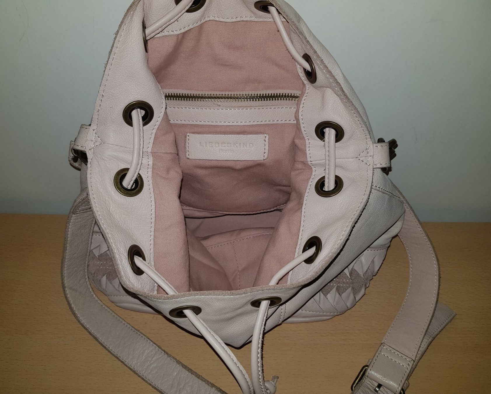 Liebeskind Borse da donna: Liebeskind Berlin Beuteltasche – Usato da Basel venduto da Birs868 5