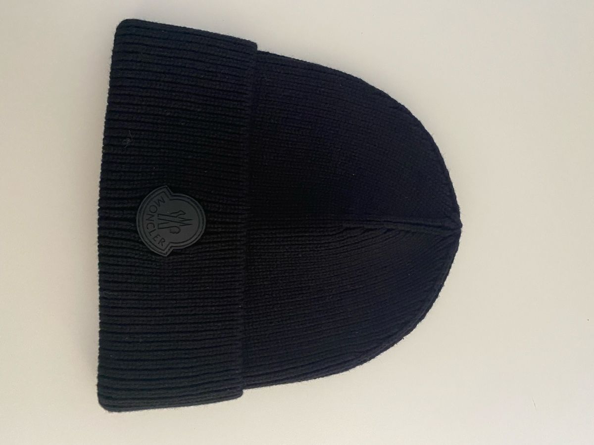 Moncler Altro in  Abbigliamento & Accessori: Moncler Mütze Original – Nuovo (secondo la descrizione) da Zug venduto da high1970