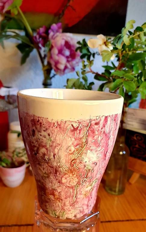 Tazze: Hand gemalte Tasse mit Blumendekor – Nuovo e nell'imballaggio originale da Münsingen venduto da Sulamit 4