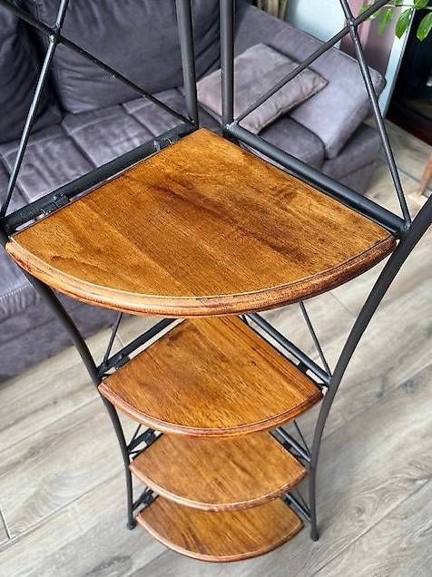 Étagères: Etagère d'angle – D'occasion à Ste-Croix par loupian 2