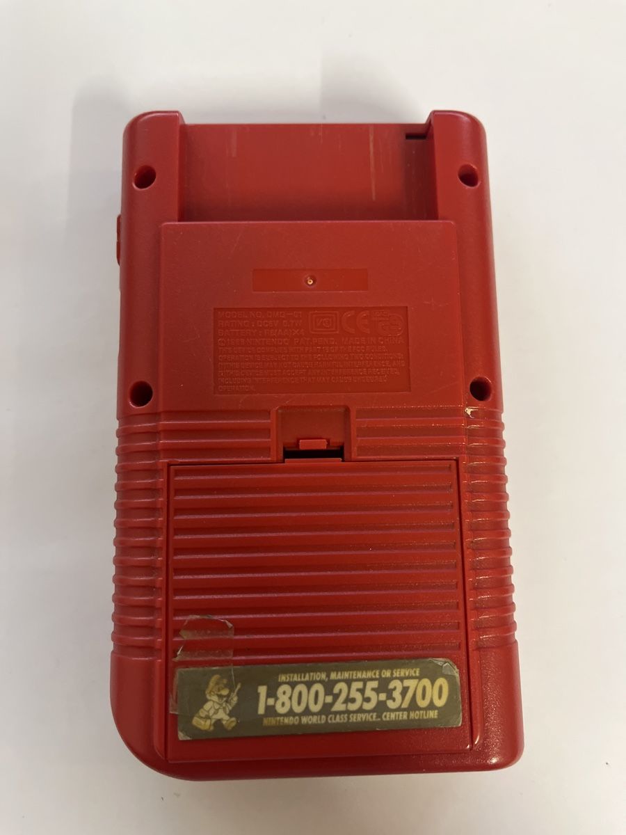 Nintendo Konsolen: Roter Game Boy, Retro-Gaming Spass – Gebraucht aus Attelwil von World_of_Comics 1
