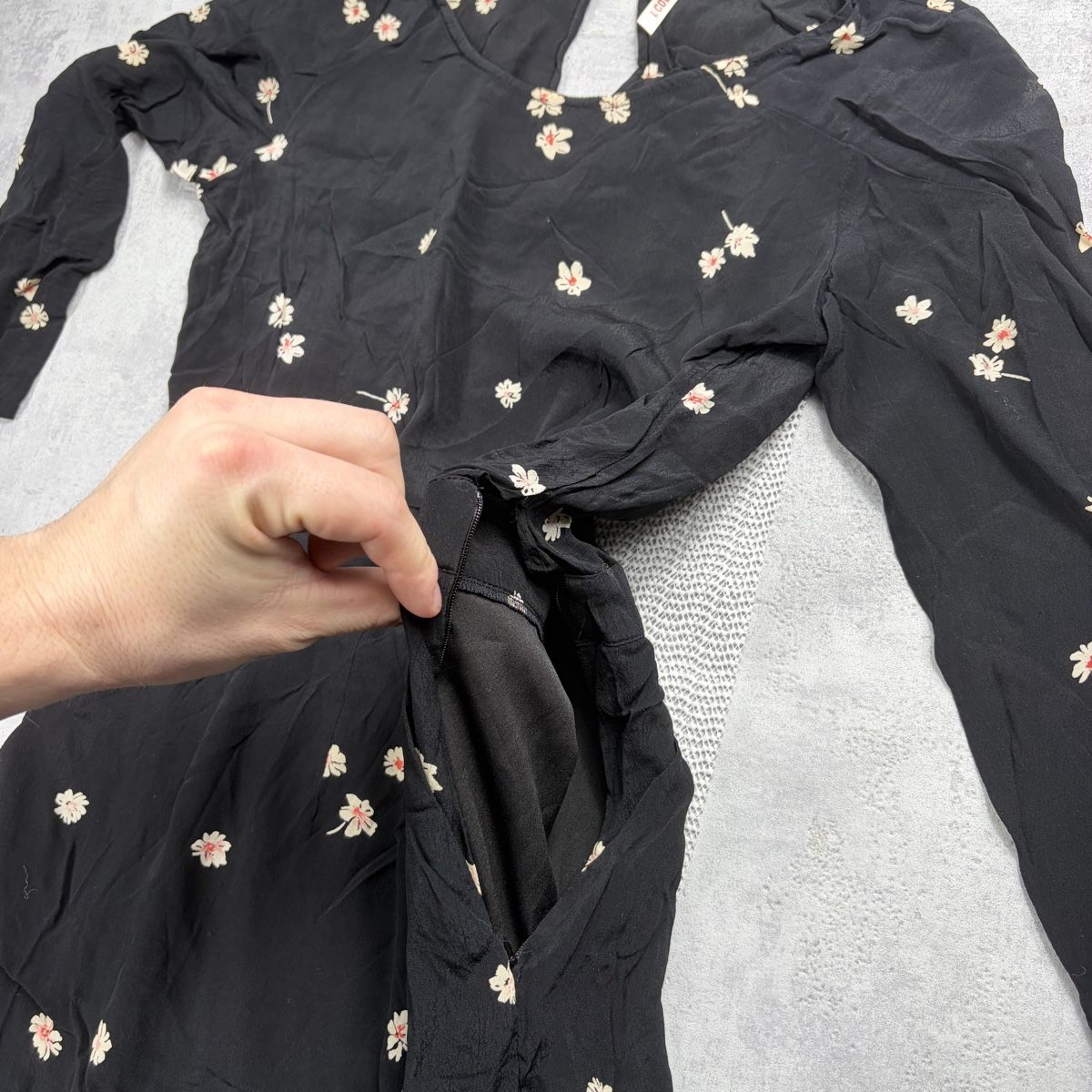 Vestiti: Robe courte I.CODE Noire Fleurie - Taille 34 – Nuovo (secondo la descrizione) da Hauterive NE venduto da Leo_o 3