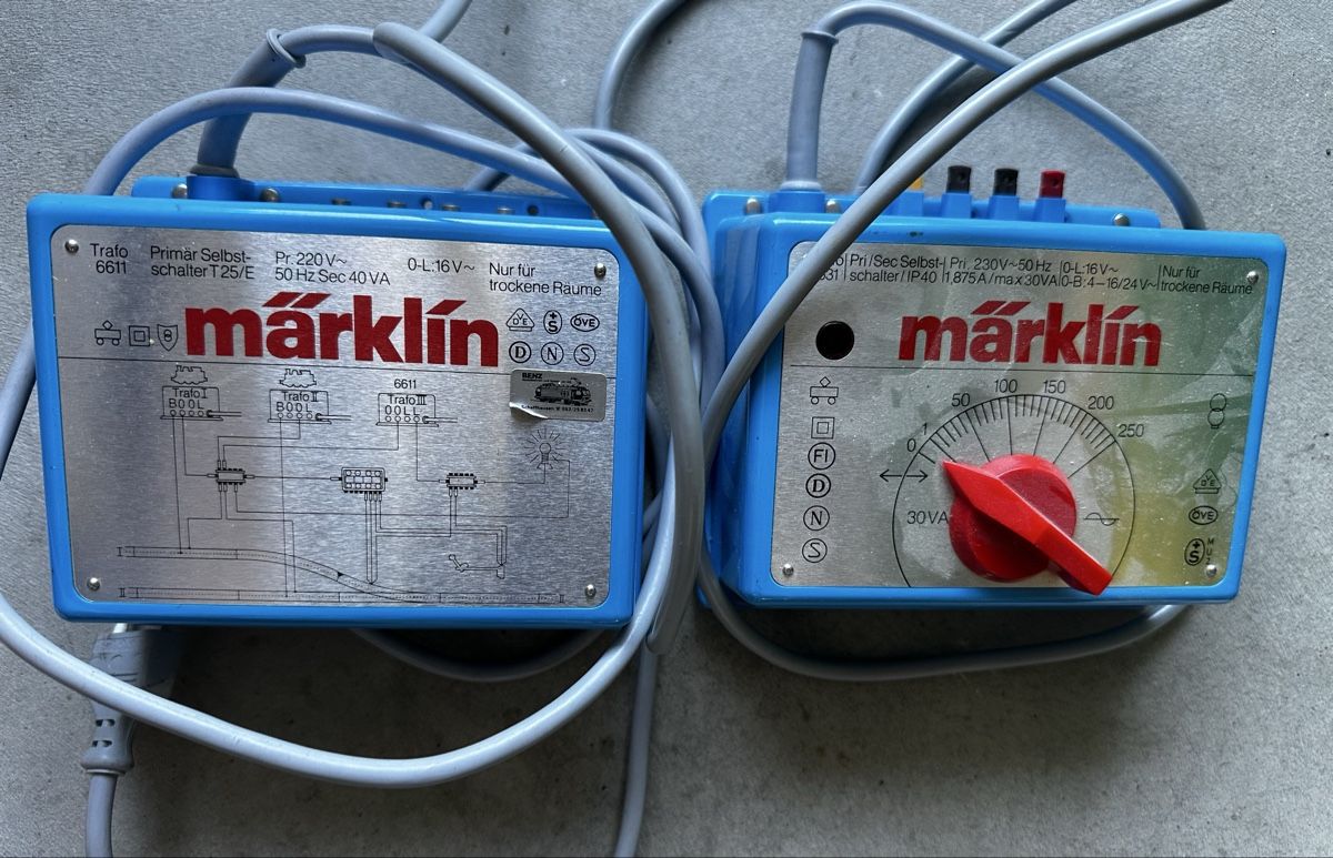 Märklin Modellini di ferrovie: 2 Märklin H0-WS Trafos ab 19.- – Usato da Sennwald venduto da HARO-Import