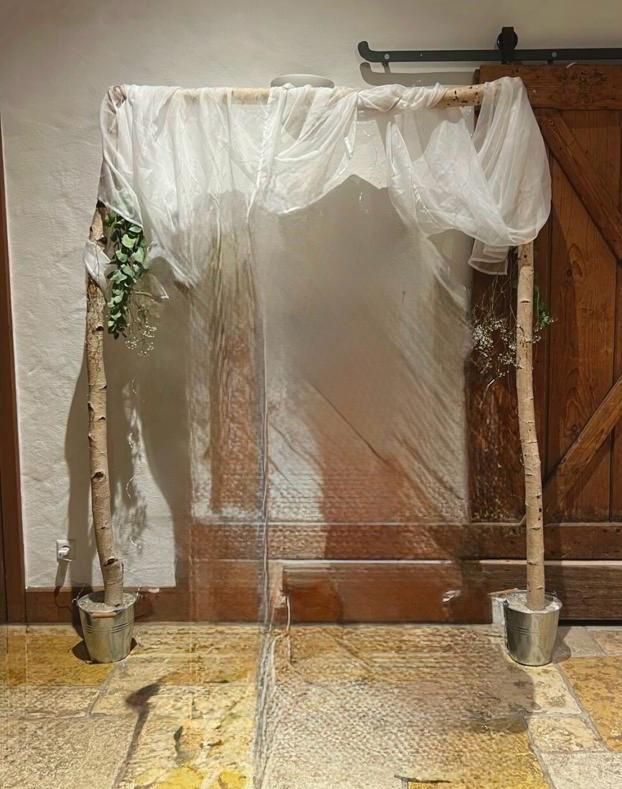 Tutte le decorazioni: schöner Traubogen aus Birkenholz – Usato da Menziken venduto da Bubblegum04
