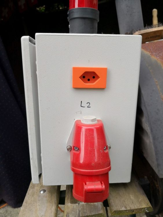 Elektrokasten mit Lampe 230/380V Kaufen auf Ricardo