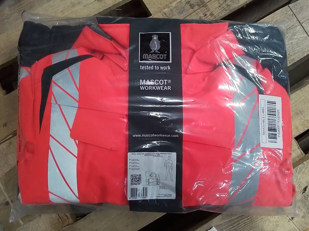 Giacche: Mascot Sicherheitsjacke – Usato da Seedorf UR venduto da xaveri123 1