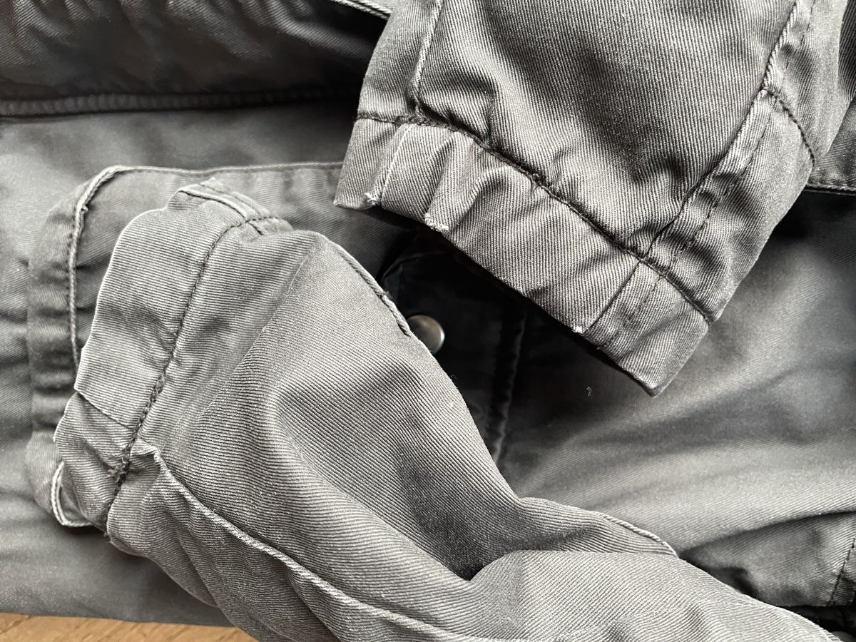 H&M Vestes & Manteaux: Winterjacke H&M 128 – D'occasion à düdingen par Kaunakakai 2
