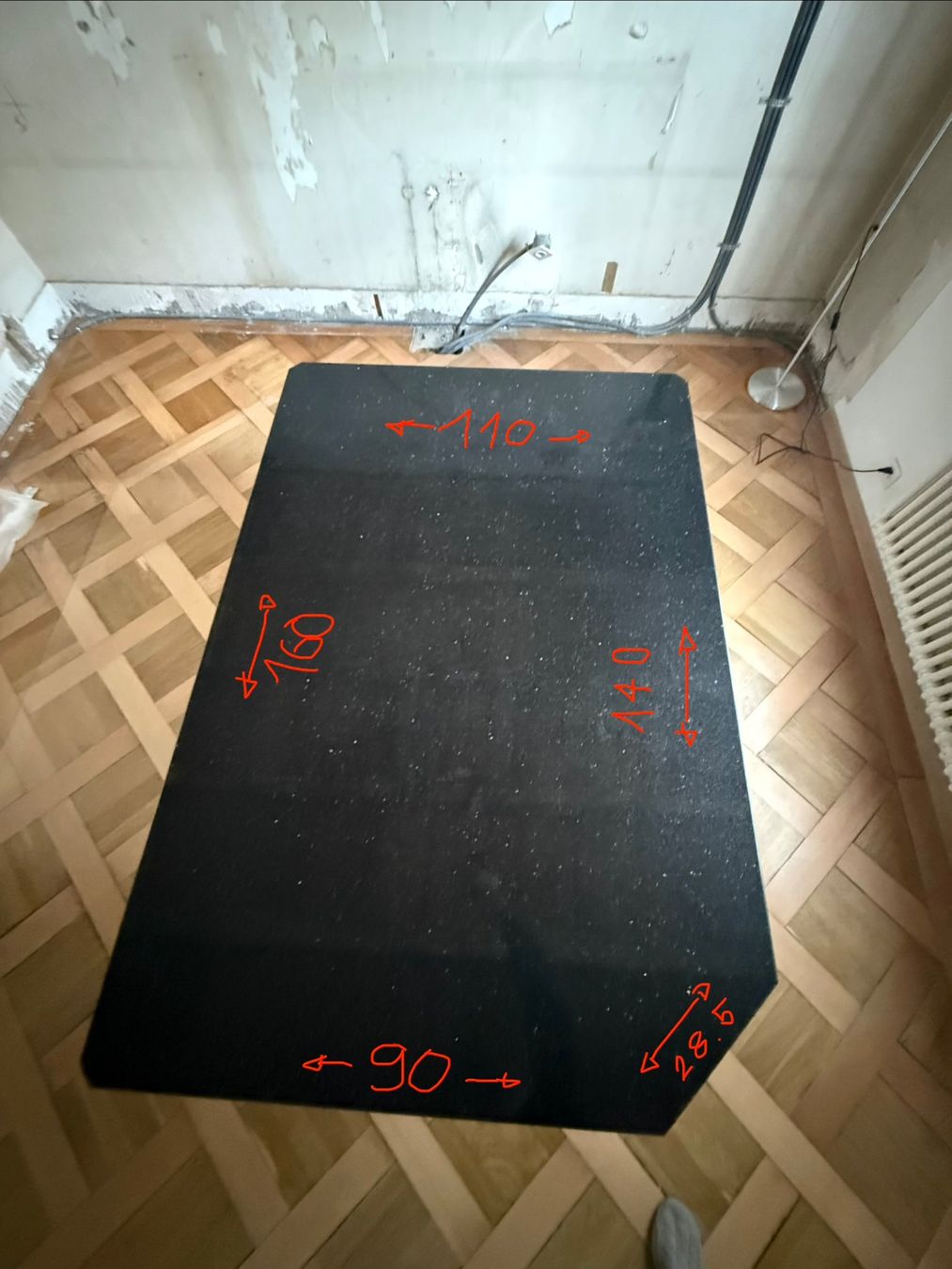 Tavoli: Massiver Granittisch Galaxyblack – Usato da Luzern venduto da Grawp 5