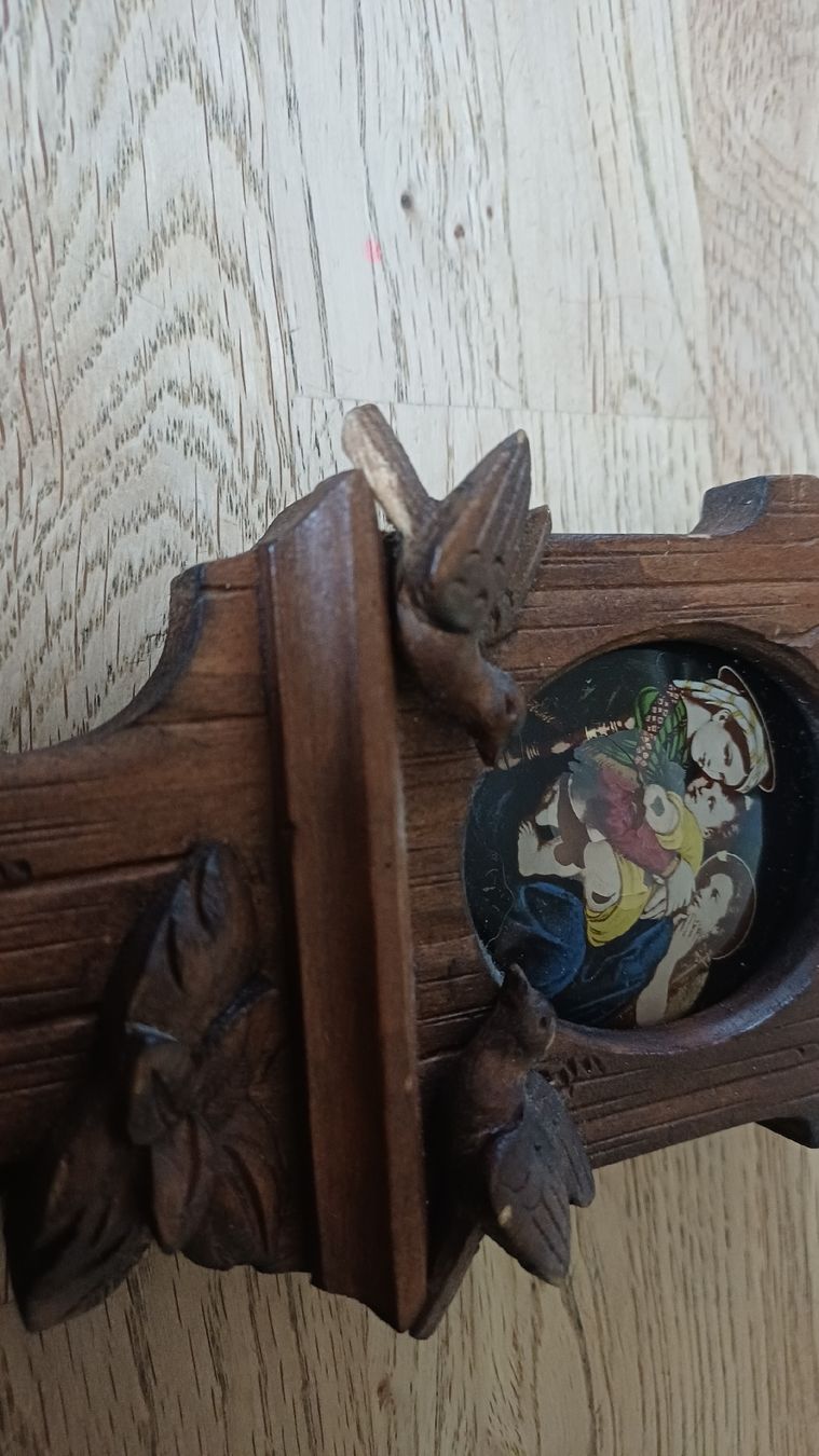 Foto & Immagini: Antikes Bildstöckli Handgeschnitzt – Usato da Flawil venduto da Pinkmalibu 4