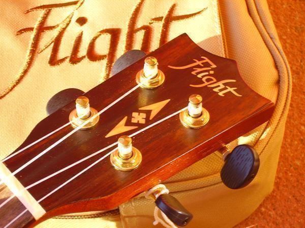 Strumenti musicali: Sopran-Ukulele FLIGHT  (Exotic) DUS-460 – Nuovo e nell'imballaggio originale da Wöschnau venduto da Musikhaus-Luethy5012 4