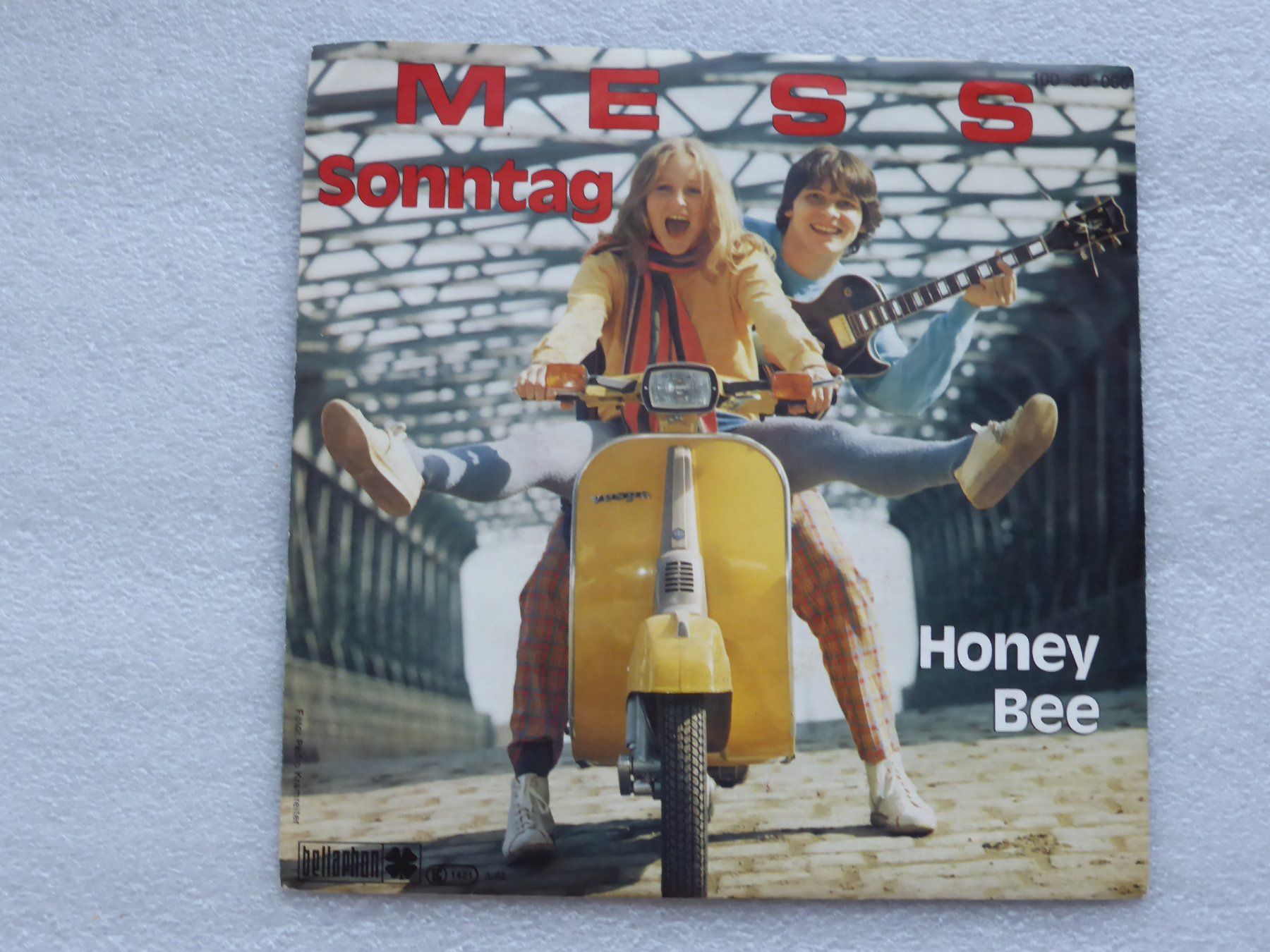 Dischi in vinile: Vinyl Single   MESS – Usato da Küssnacht am Rigi venduto da Mondkinder 3