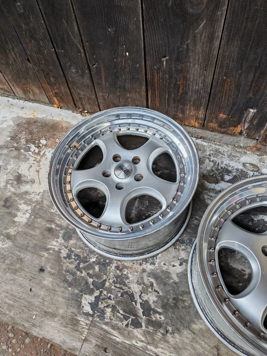 Artec Wheels 17 Zoll mit Adapter auf 5x120 Bmw 2Stk. (Defekt) in ...