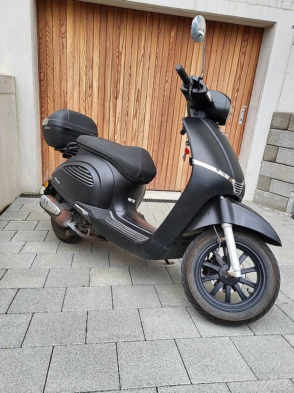 Strada: Roller Daelim Besbi 125ccm – Difettoso da Altdorf UR venduto da Sandro06 2