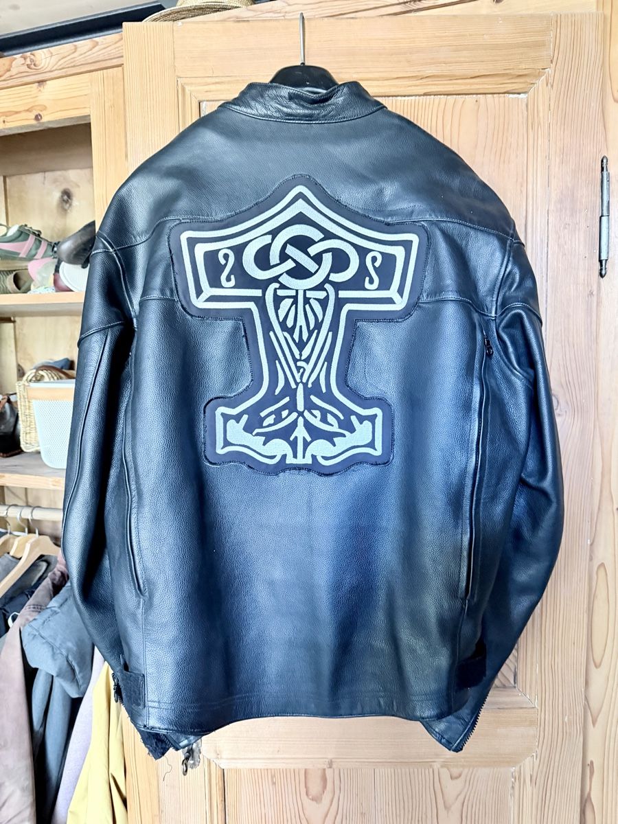 Triumph Giacche: Motorradjacke, Lederjacke, Triumph, Vollleder – Usato da Hersiwil venduto da IAKoB 1