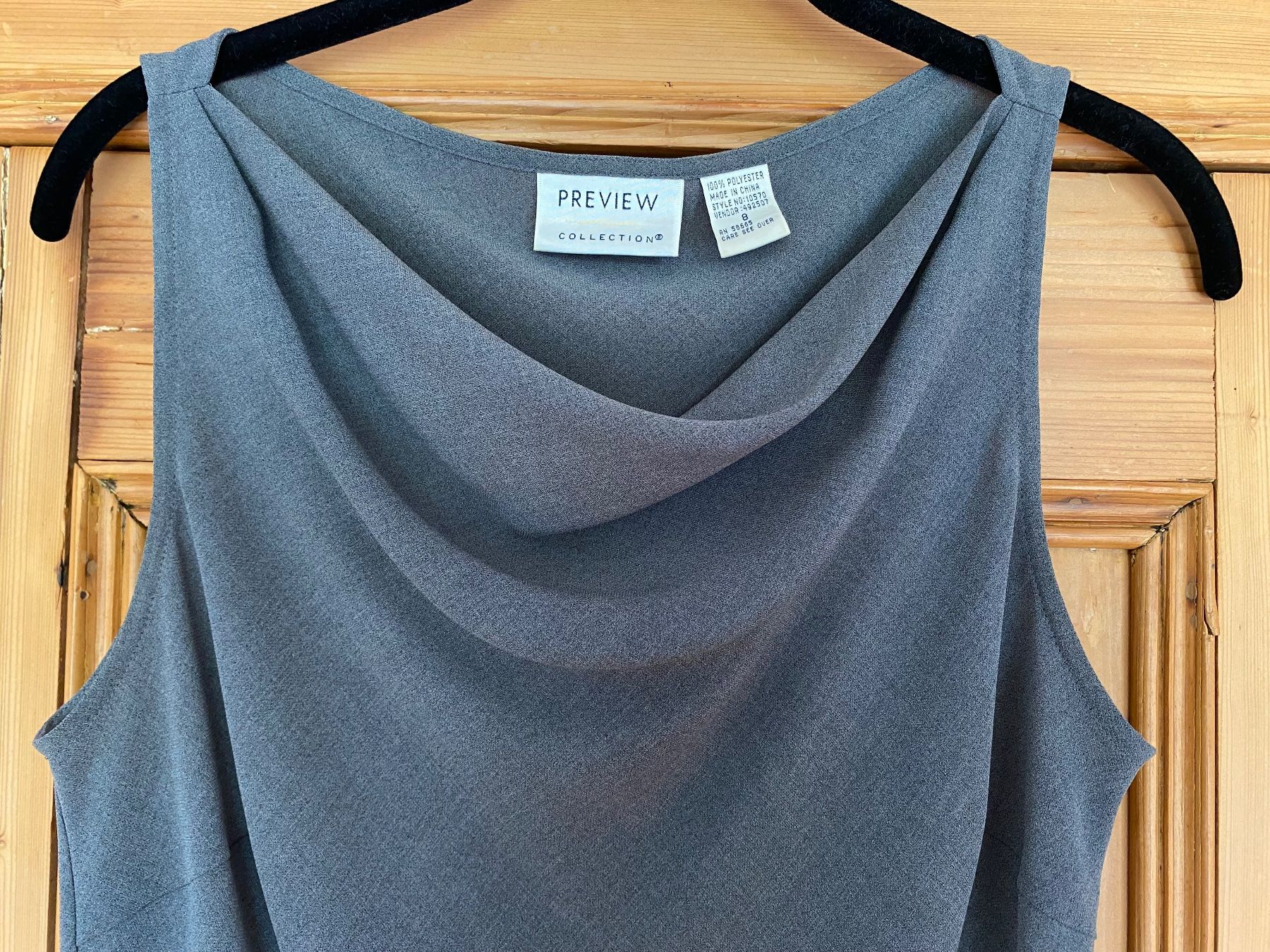 Top: Tolles Top mit Wasserfall-Kragen, S – Usato da Freienbach venduto da sala8807 1