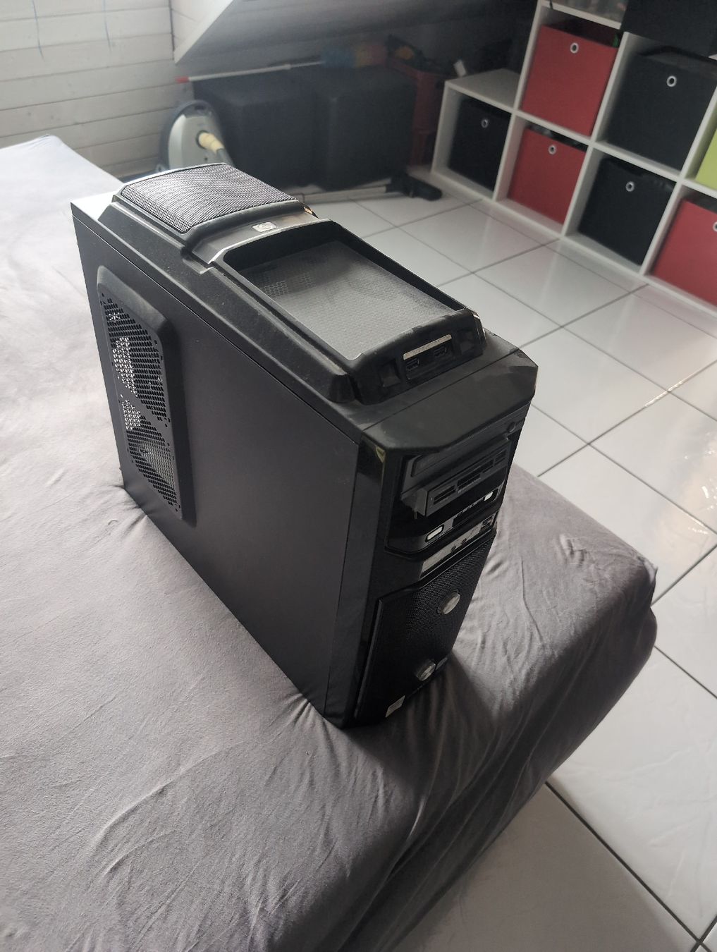 PCs: PC GIGABYTE GZ-G1 plus gebraucht – Defekt aus Fahrwangen von ale_lm78