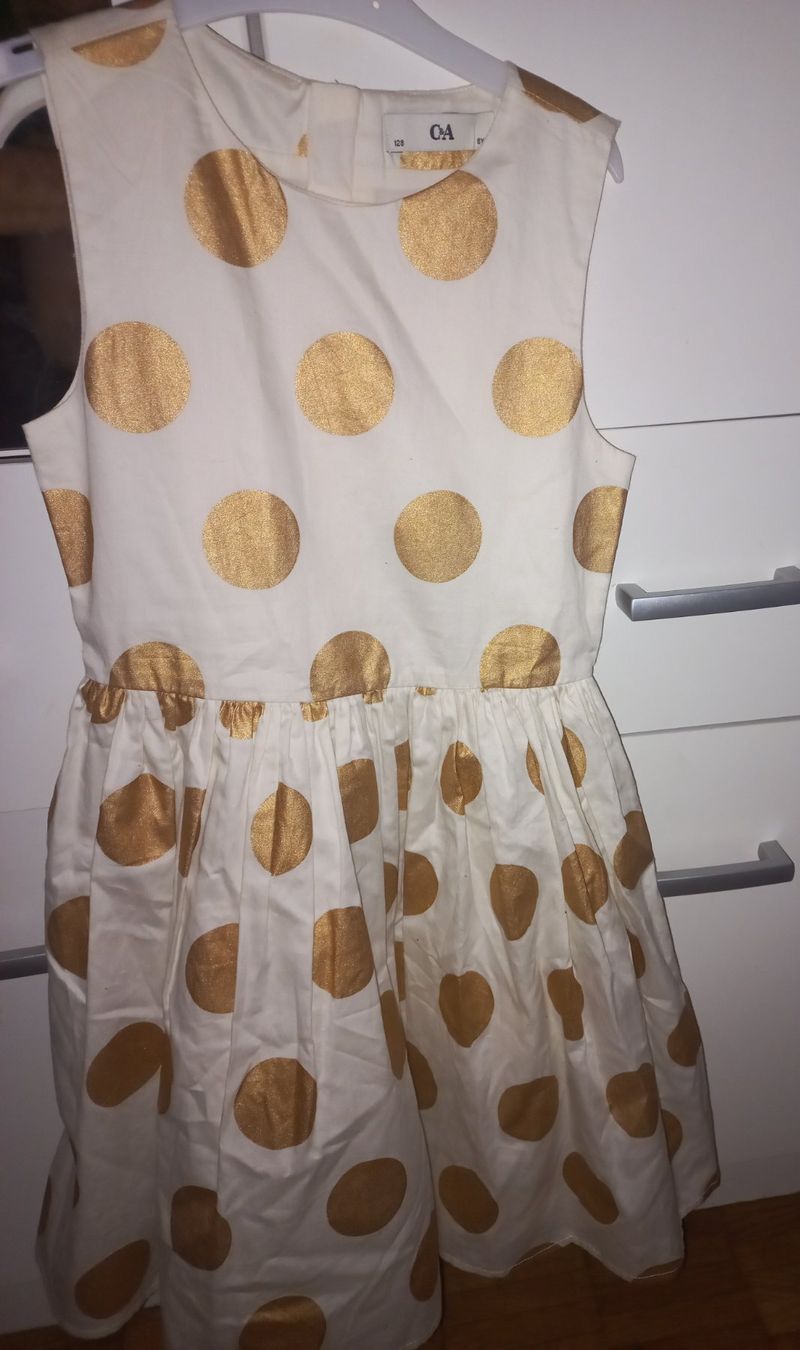 C&A Vestiti & Gonne: Kleid – Nuovo e nell'imballaggio originale da Basel venduto da zaa_7ft5 1