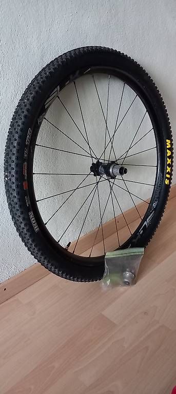 Pezzi di ricambio: Jante carbon 29" fsa , 2 corps de roue libre – Usato da Cheyres venduto da Lequilibre