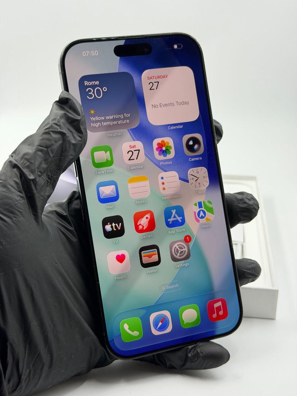 Apple Telefoni cellulari / Smartphones: Apple iPhone 16 Pro Max - 256 GB | Schwarz – Usato da Chur venduto da ReplaceHub 6