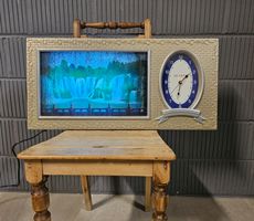 Asian Oriental Gastro Moving Picture Sound Clock. Wanduhr