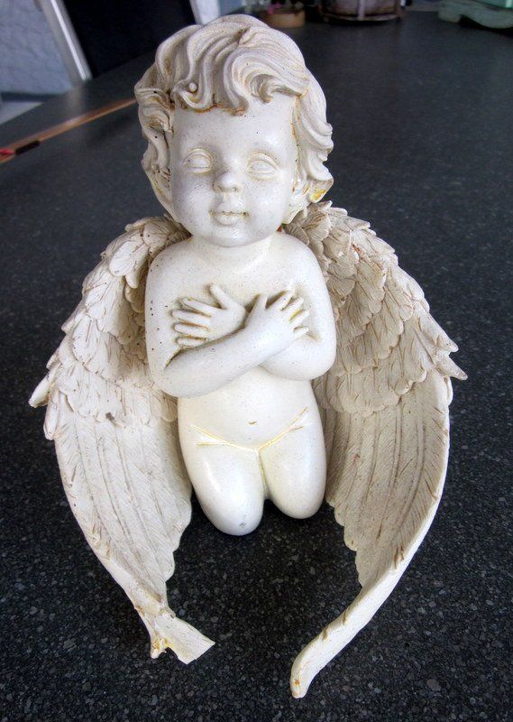 Statuette: Kniender Deko Engel, beige, Höhe 16 cm – Usato da Bischofszell venduto da Pfau0 2