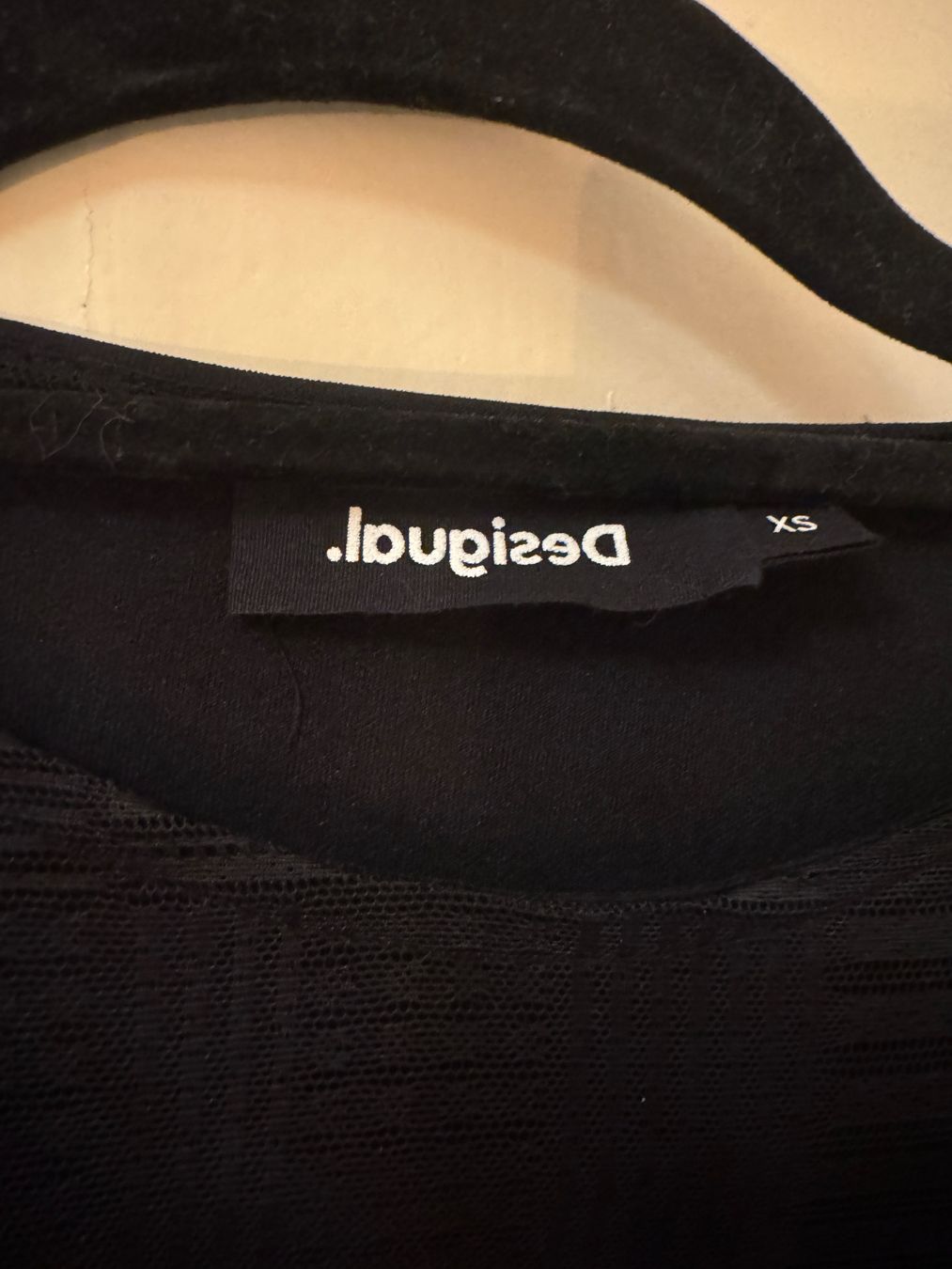 Desigual Kleider: Robe noire Desigual – Neu (gemäss Beschreibung) aus Lausanne von EloLausanne 2