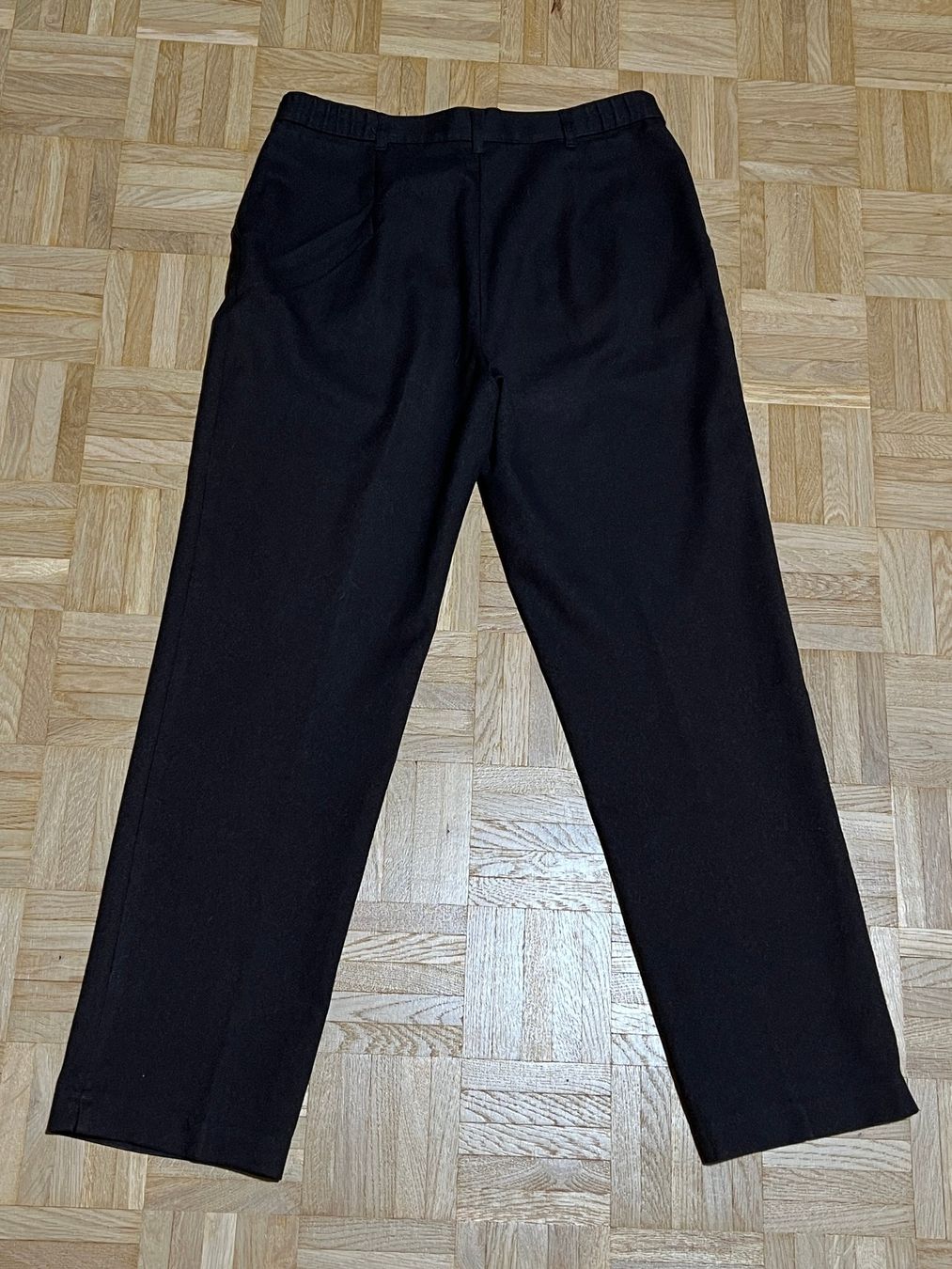 C&A Pantaloni: C&A Damen Stoffhose Gr. 38 Schwarz – Nuovo (secondo la descrizione) da Basel venduto da hol_8ldp 2