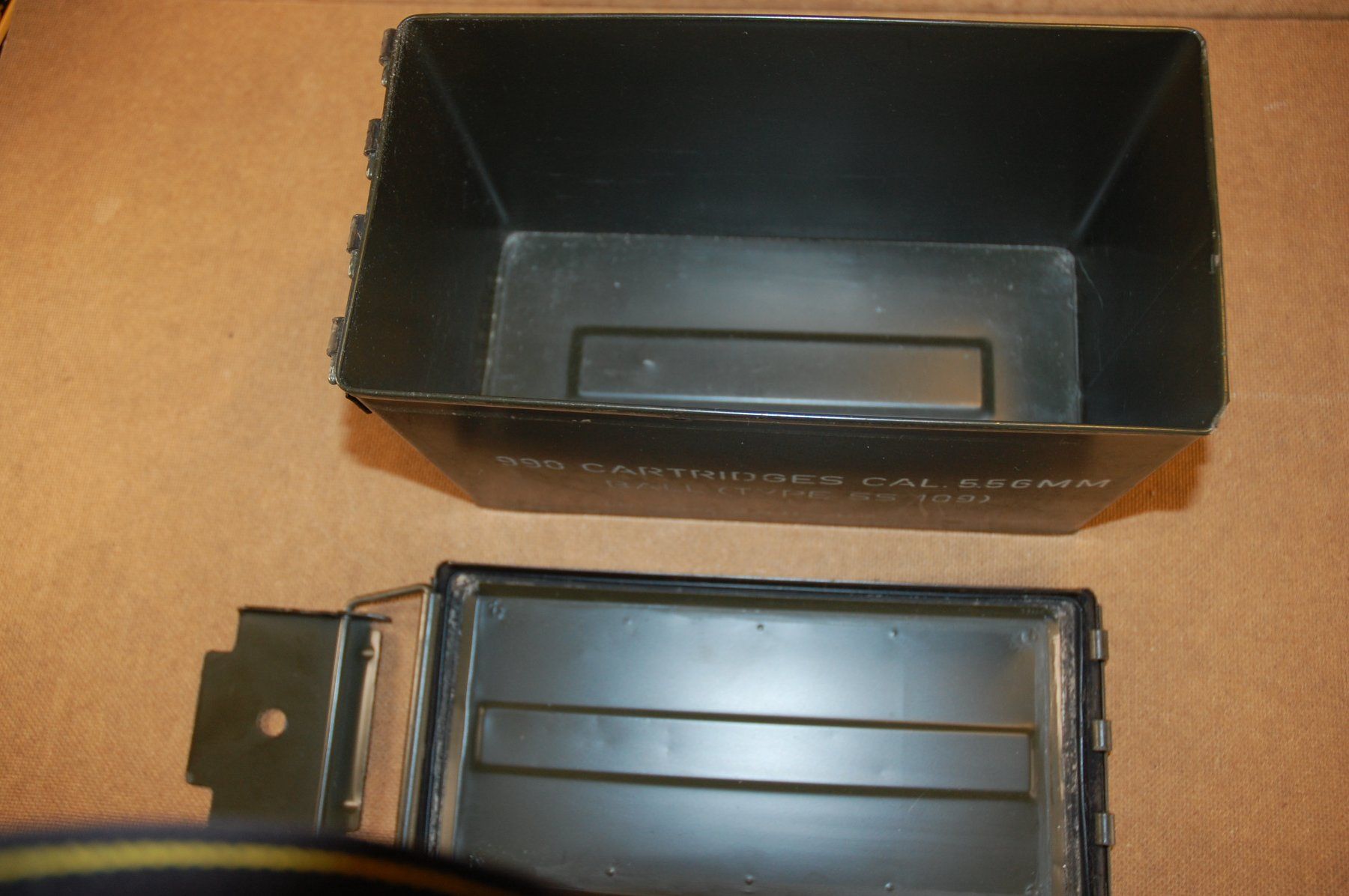 Attrezzatura & Pezzi di ricambio: Munitionsbox Armee, Metallbox mit Dichtung – Nuovo (secondo la descrizione) da Magden venduto da Hornet2 4